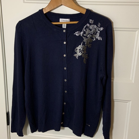 Calvin Klein Sweater - Picture 1 of 3